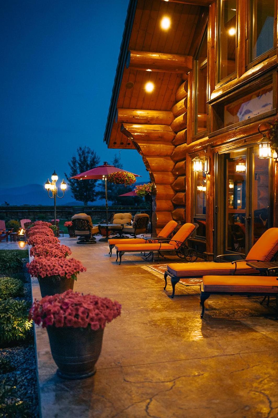 Bed and Breakfast Coyote Bluff Estate Somers Экстерьер фото
