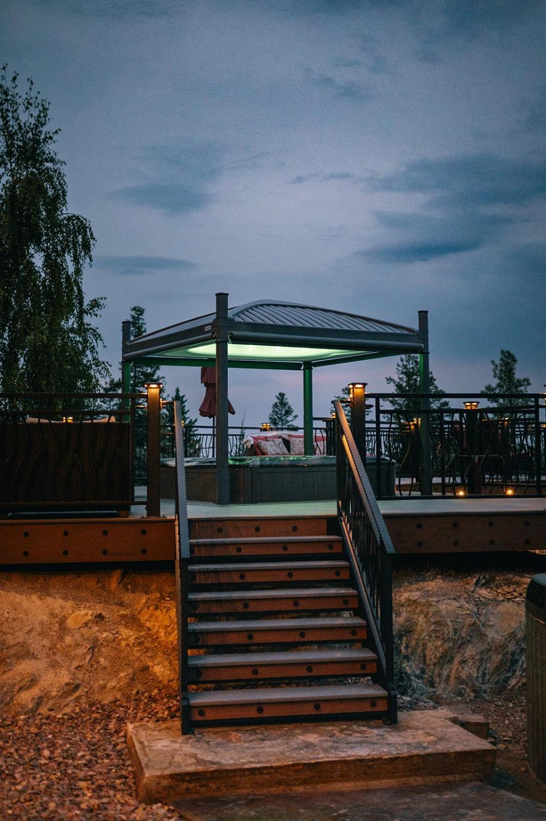 Bed and Breakfast Coyote Bluff Estate Somers Экстерьер фото