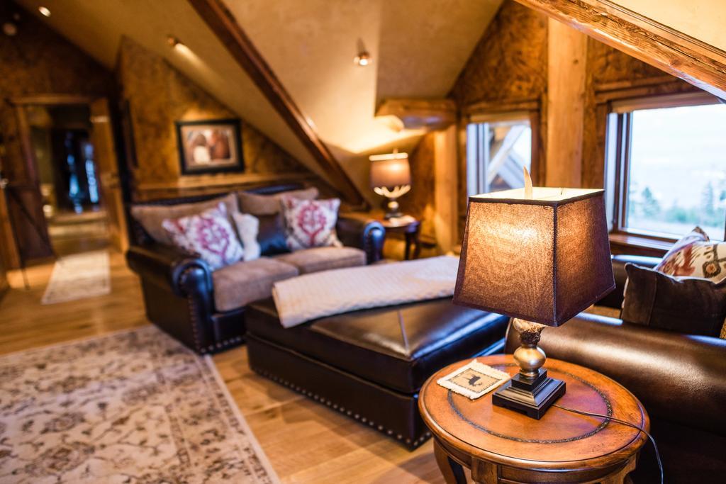 Bed and Breakfast Coyote Bluff Estate Somers Экстерьер фото
